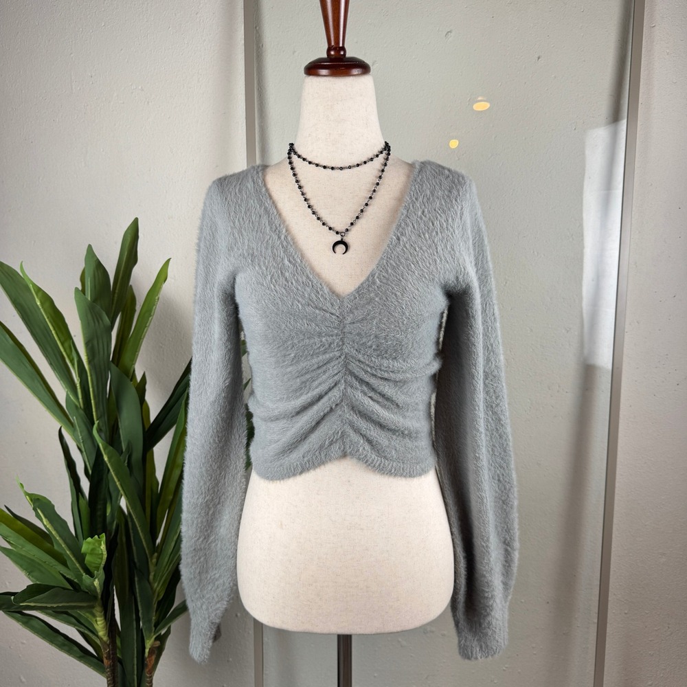 Hollister Y2K Sweater Womens Small Grey Ruched Front Fuzzy Cropped Knit Coquette